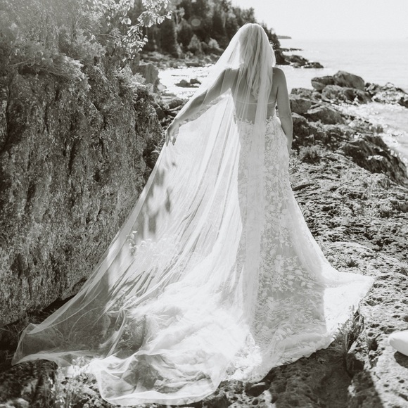 Made with Love MWL Bridal “penny” - Picture 2 of 9